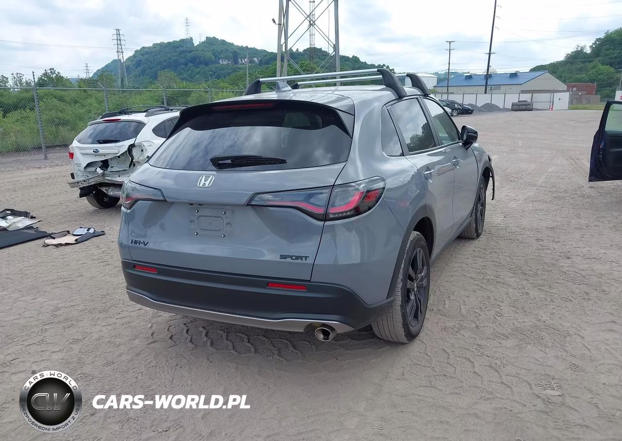2026 Honda Hr-V Awd Sport VIN:3CZRZ2H53TM704035 - 4
