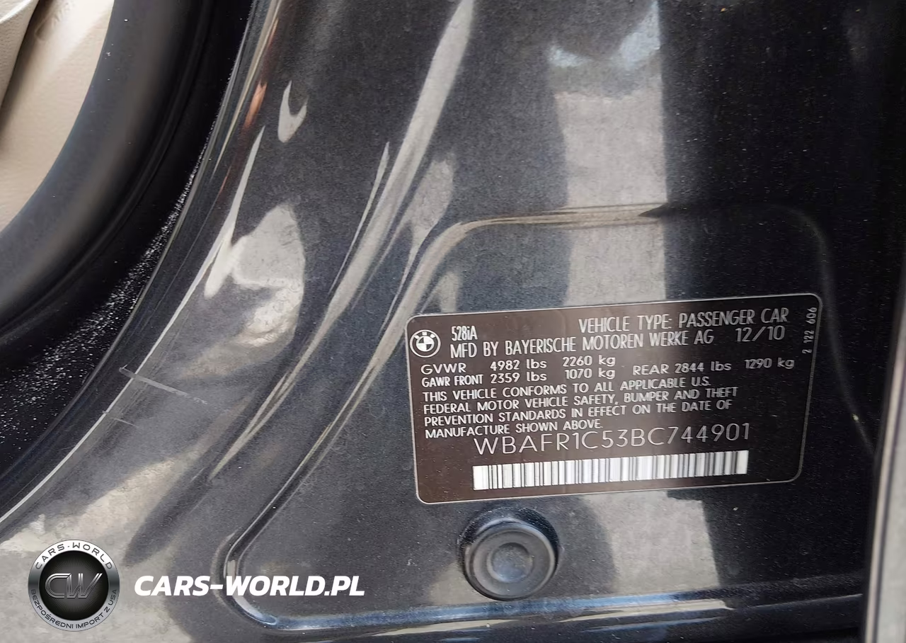 2011 BMW 528I VIN:WBAFR1C53BC744901 - 9