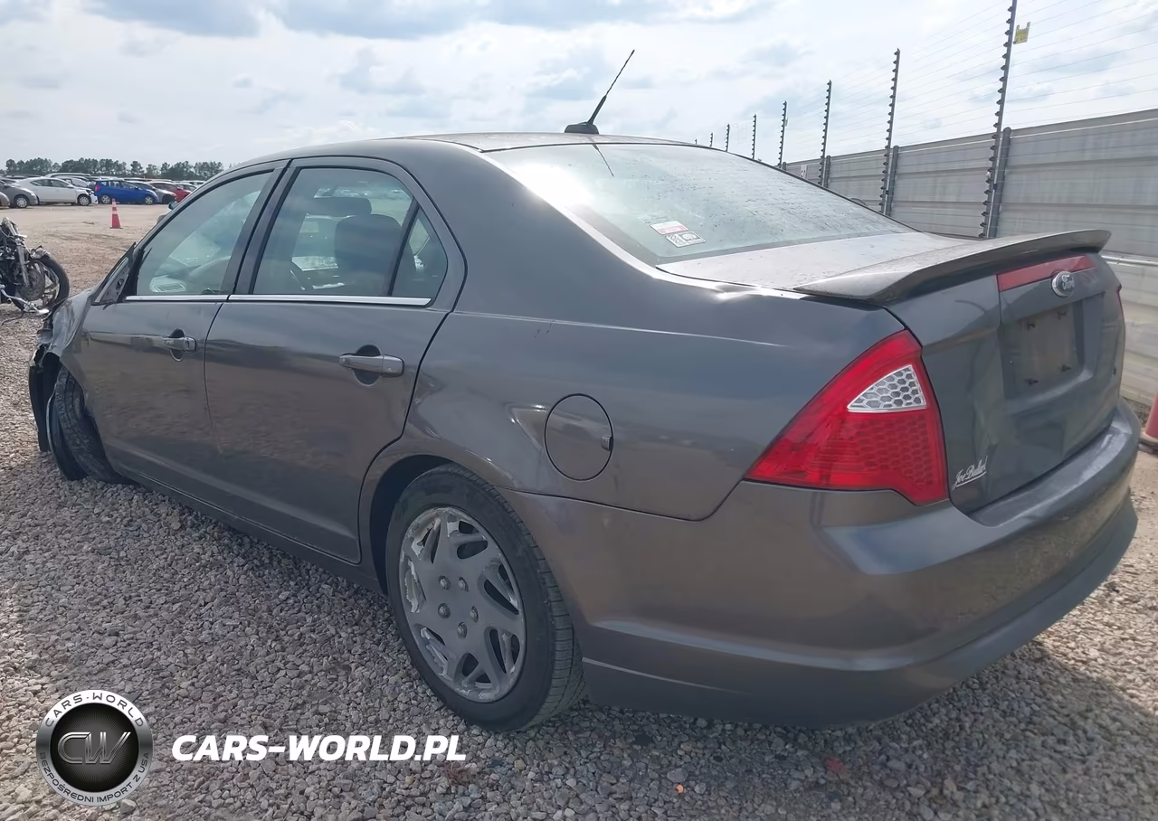 2011 Ford Fusion Se VIN:3FAHP0HA8BR333079 - 3