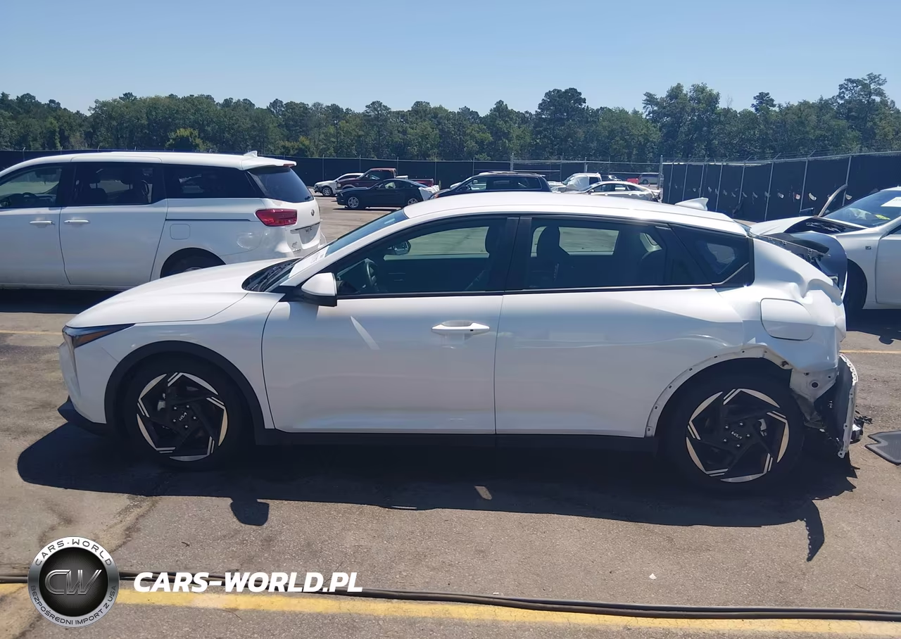 2025 Kia K4 Ex VIN:3KPFU4DE1SE150589 - 14