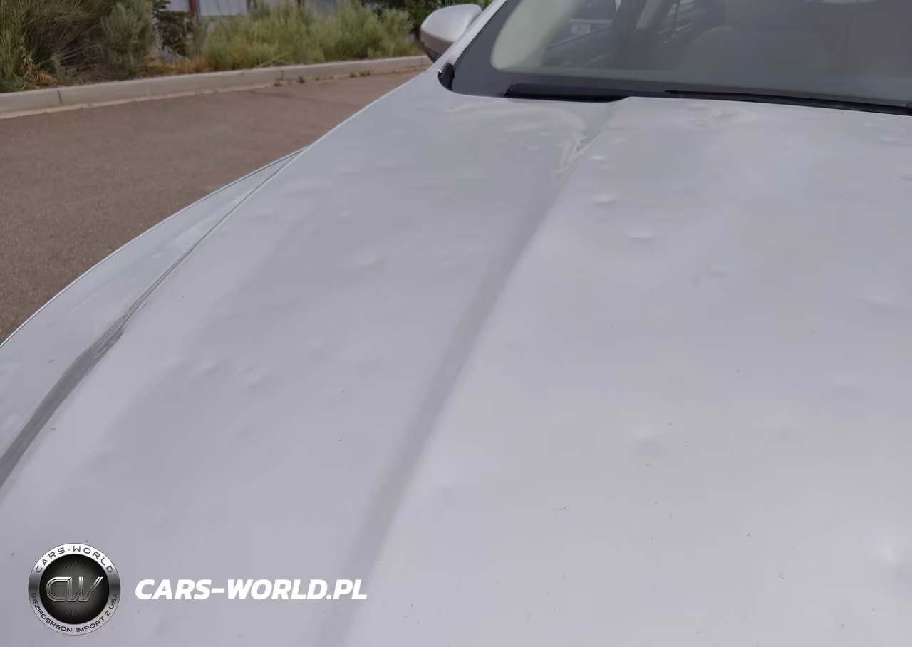 2018 Ford Fusion Hybrid S VIN:3FA6P0UU2JR212750 - 16