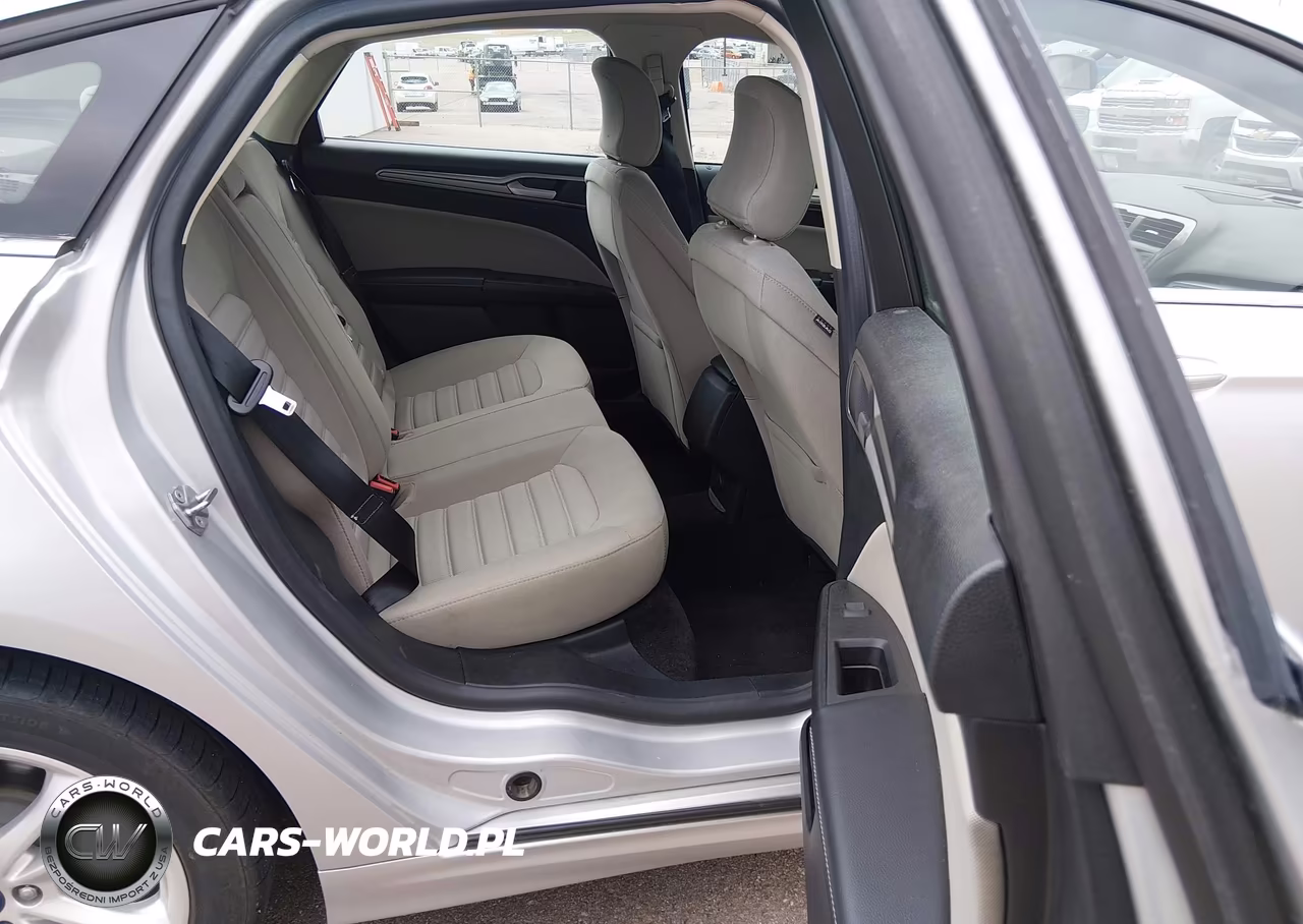 2018 Ford Fusion Hybrid S VIN:3FA6P0UU2JR212750 - 8