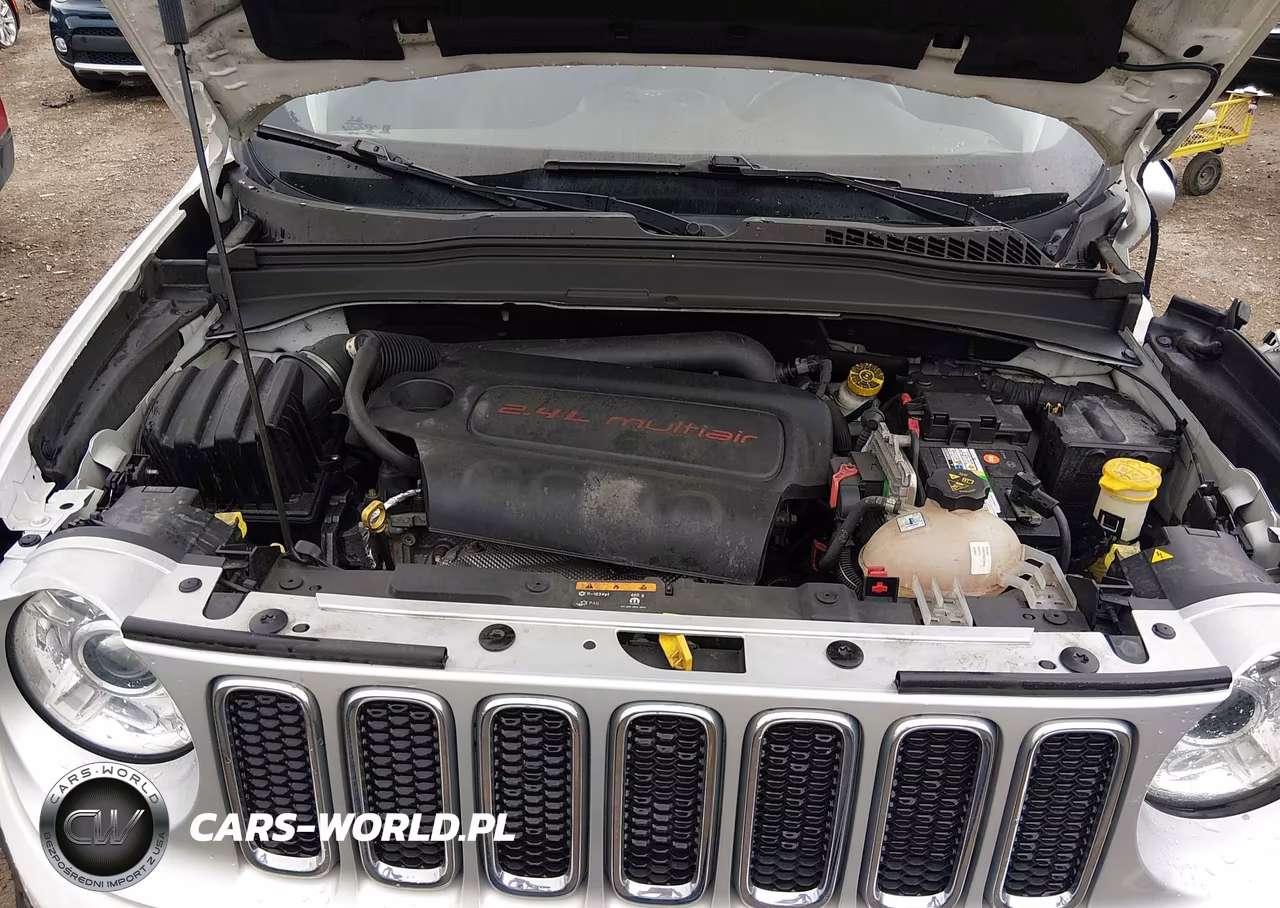 2018 Jeep Renegade Limited 4X4 VIN:ZACCJBDB7JPG76782 - 10