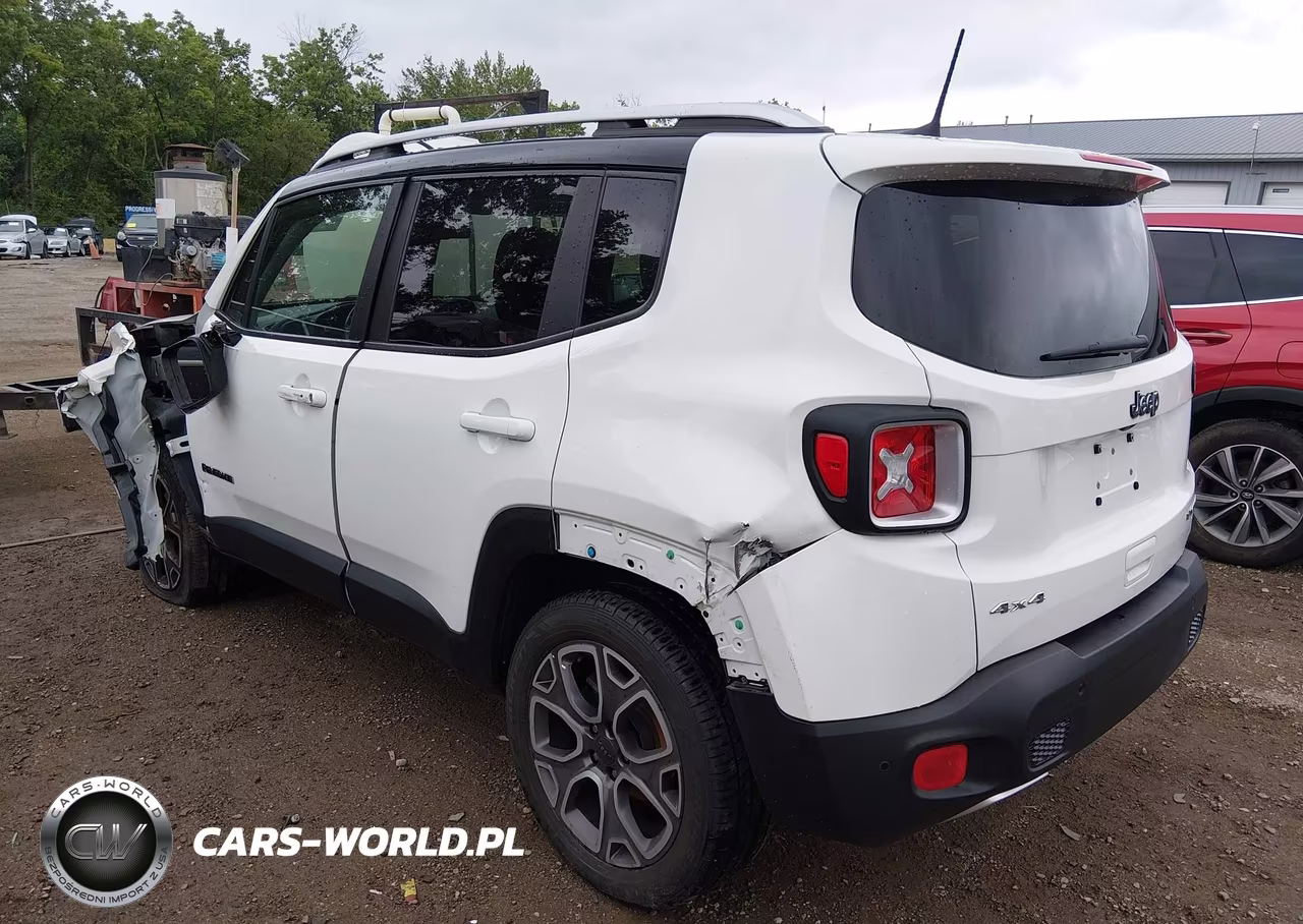 2018 Jeep Renegade Limited 4X4 VIN:ZACCJBDB7JPG76782 - 3