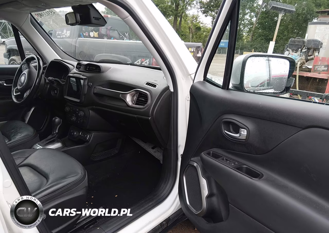 2018 Jeep Renegade Limited 4X4 VIN:ZACCJBDB7JPG76782 - 5
