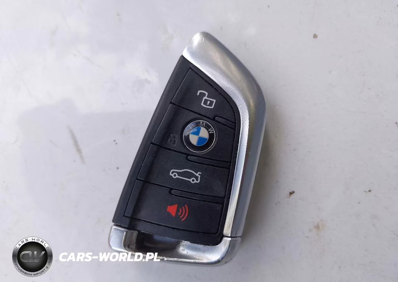 2020 BMW 330I xDrive VIN:3MW5R7J07L8B33610 - 11