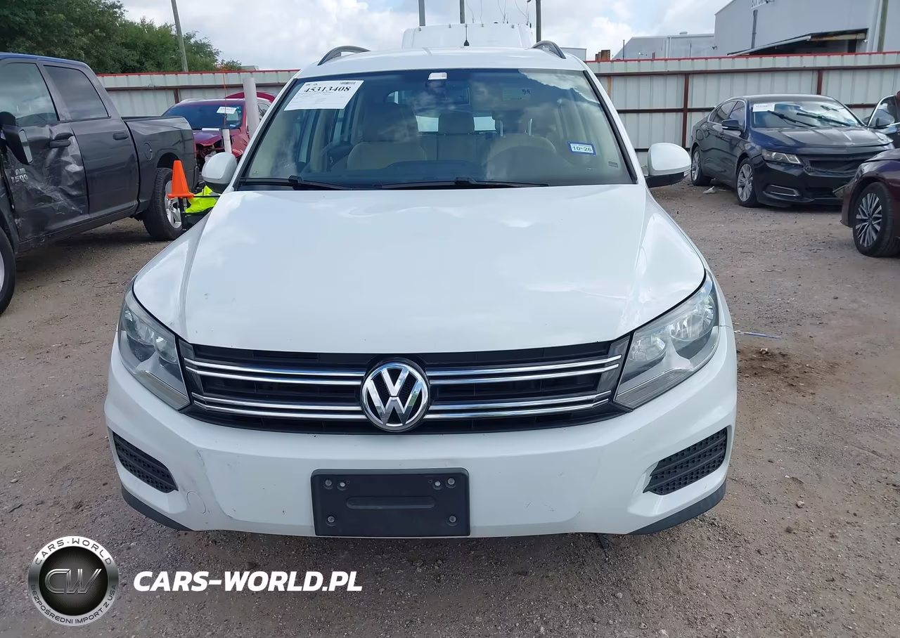 2017 Volkswagen Tiguan 2.0T-2.0T S VIN:WVGBV7AX6HK021705 - 11