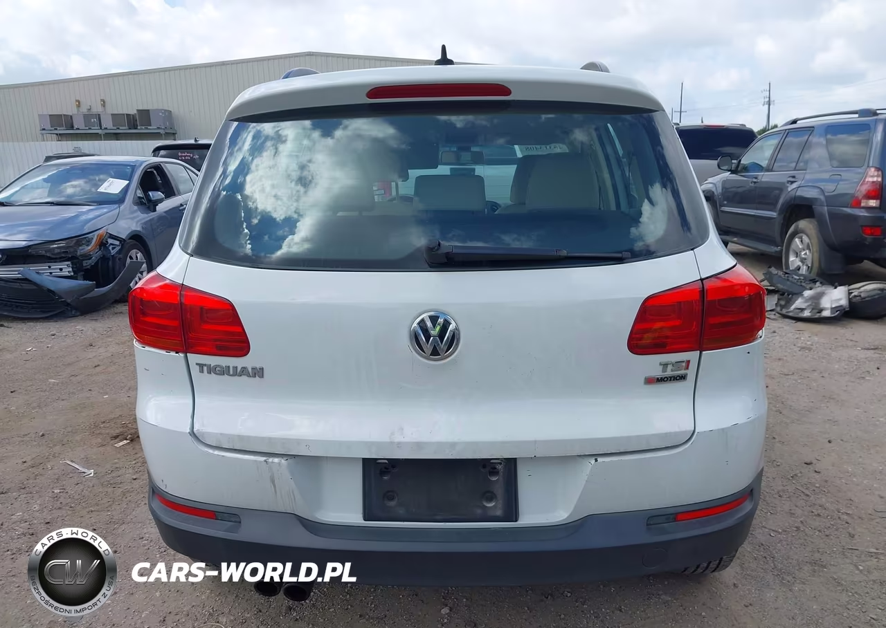 2017 Volkswagen Tiguan 2.0T-2.0T S VIN:WVGBV7AX6HK021705 - 15