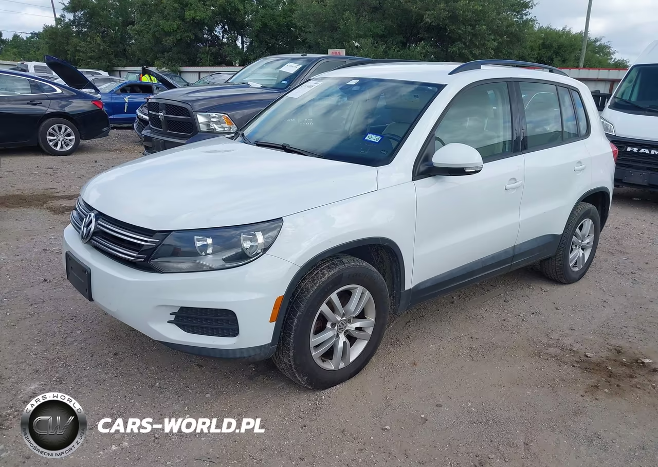 2017 Volkswagen Tiguan 2.0T-2.0T S VIN:WVGBV7AX6HK021705 - 2