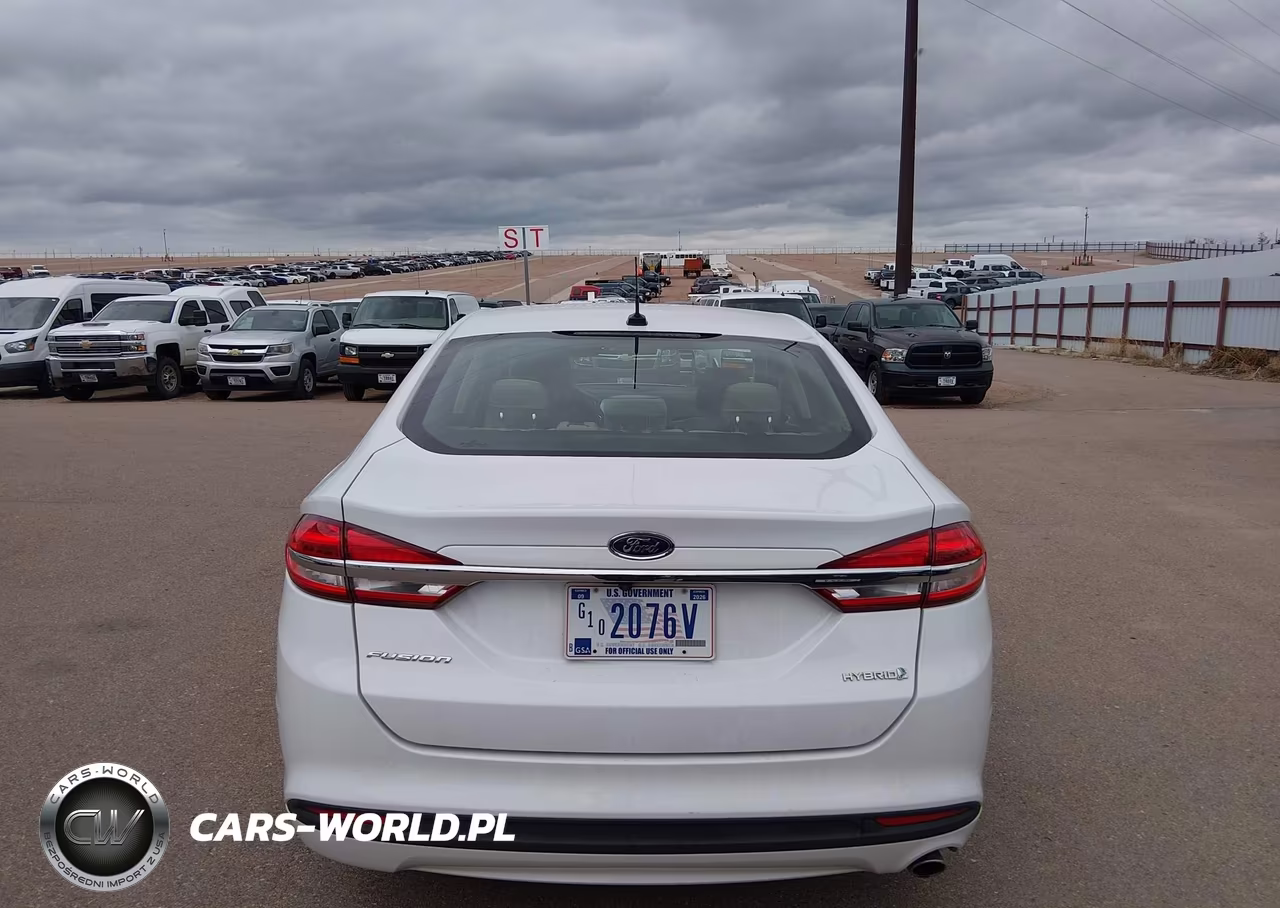 2018 Ford Fusion Hybrid S VIN:3FA6P0UU6JR212752 - 20