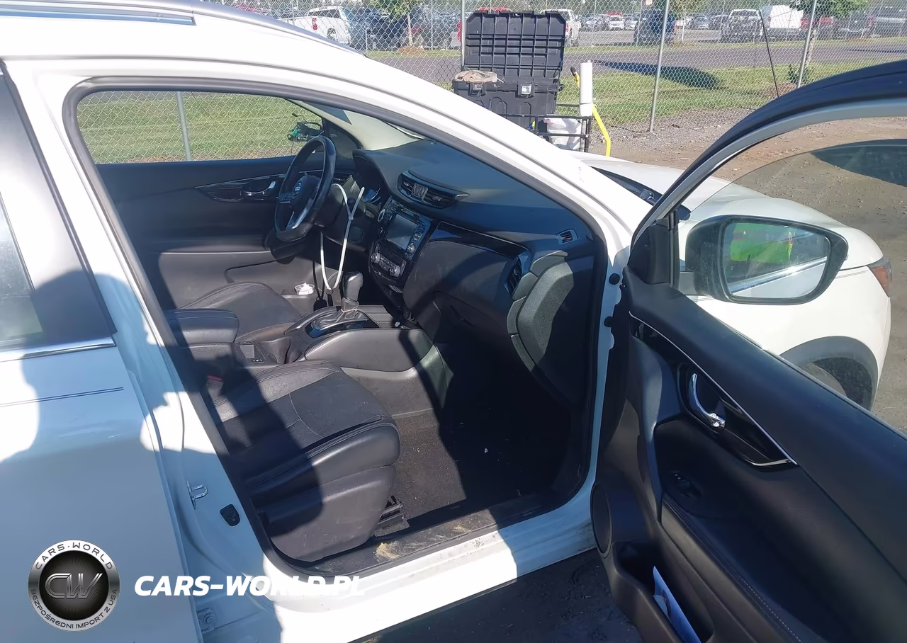 2017 Nissan Rogue Sport Sl VIN:JN1BJ1CR4HW105593 - 5