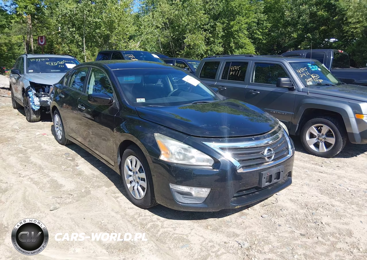 2013 Nissan Altima 2.5 S – zdjęcie 1 z 11
