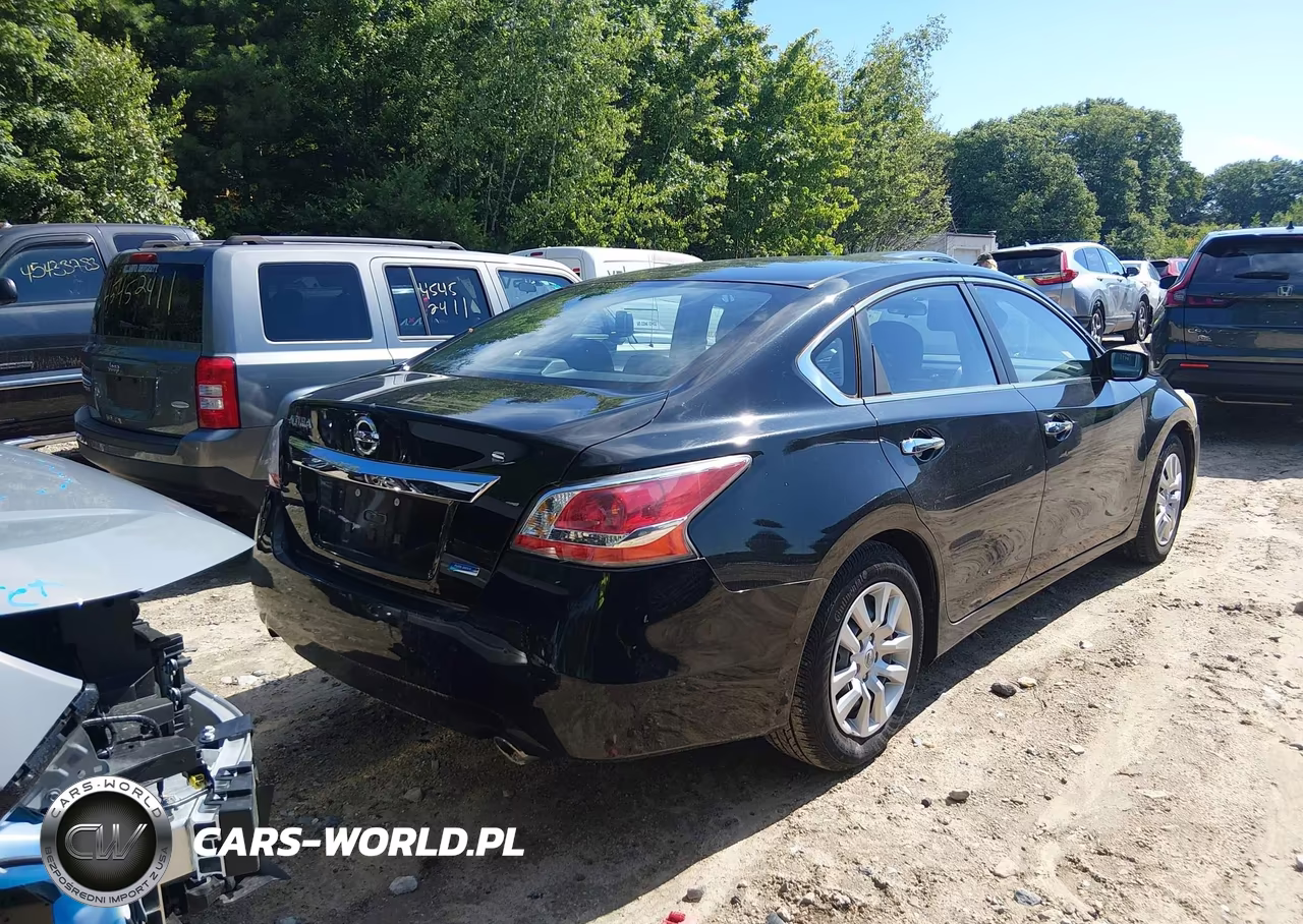 2013 Nissan Altima 2.5 S VIN:1N4AL3AP0DC124577 - 4