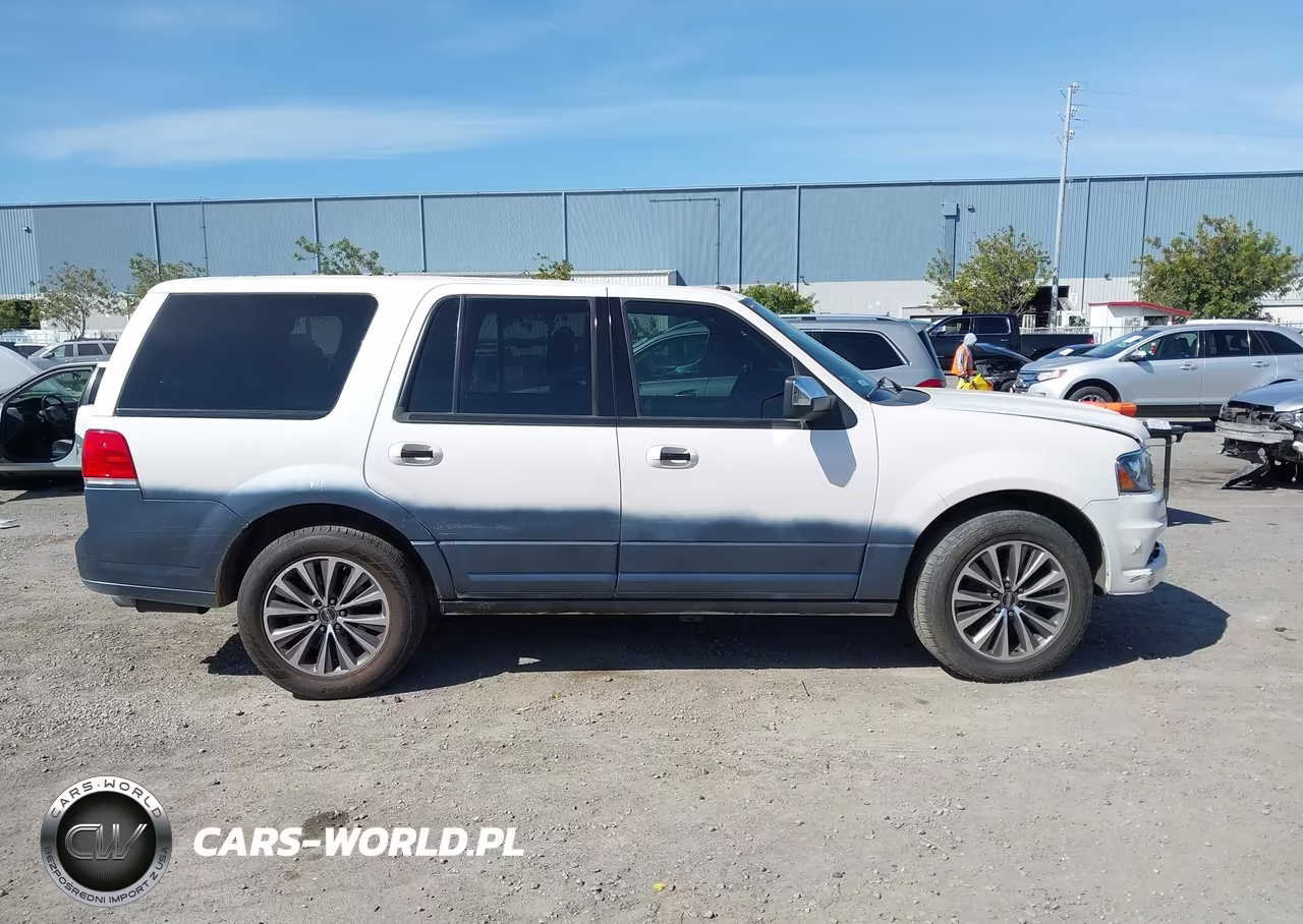 2017 Lincoln Navigator Select VIN:5LMJJ2HT5HEL07828 - 13