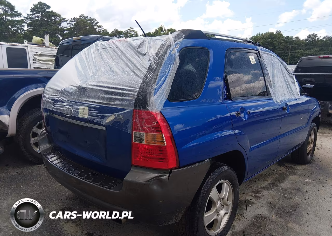 2007 Kia Sportage Lx VIN:KNDJF724X77300027 - 4
