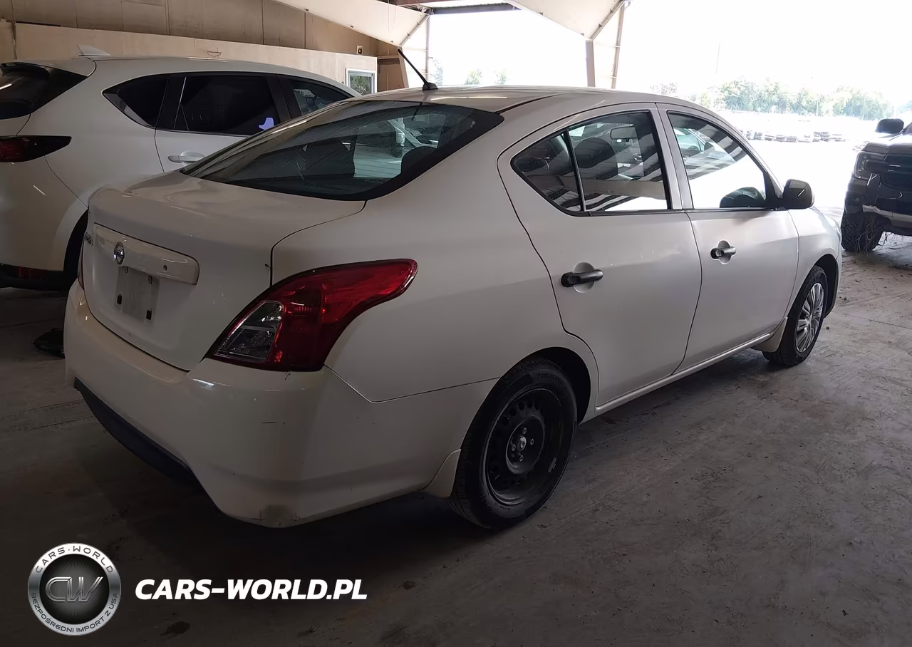 2015 Nissan Versa 1.6 S VIN:3N1CN7AP7FL954200 - 4