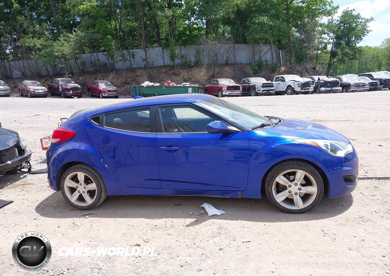 2012 Hyundai Veloster Base W-Gray VIN:KMHTC6AD5CU034923 - 13