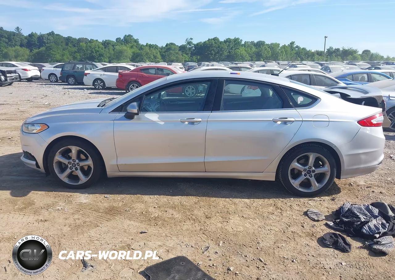 2016 Ford Fusion S VIN:3FA6P0G76GR322635 - 14