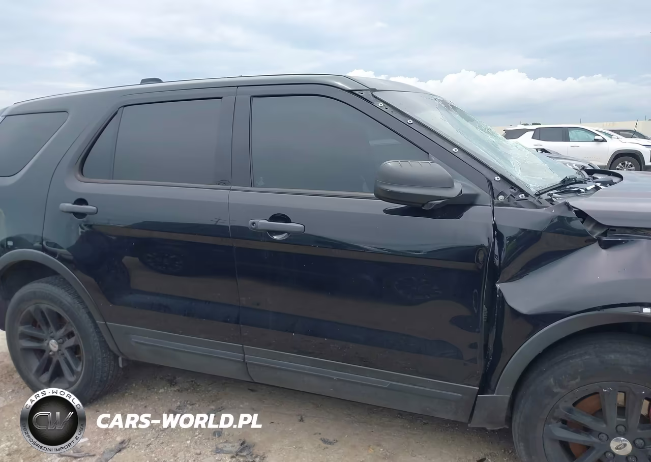 2019 Ford Police Interceptor Utility VIN:1FM5K8AT9KGB24121 - 14