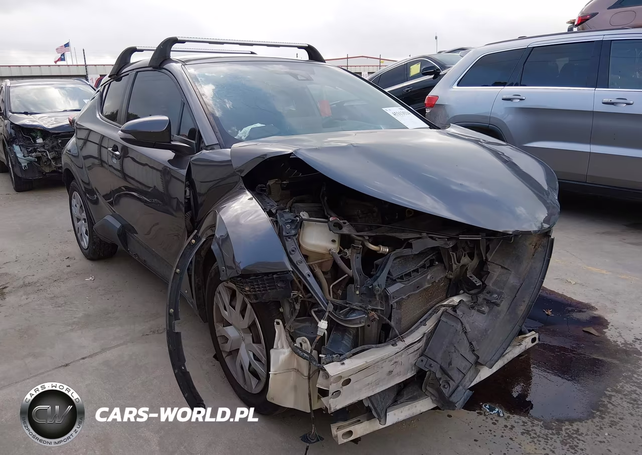 2019 Toyota C-Hr Le – zdjęcie 1 z 19