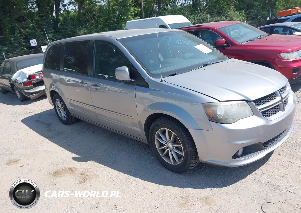 2014 Dodge Grand Caravan R-T