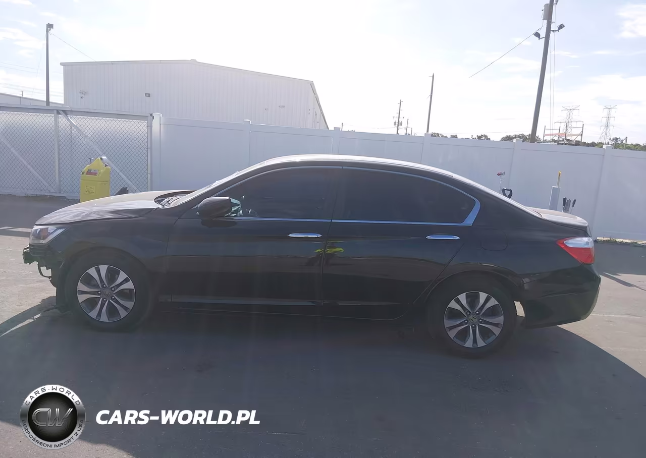 2015 Honda Accord Lx VIN:1HGCR2F35FA146592 - 15