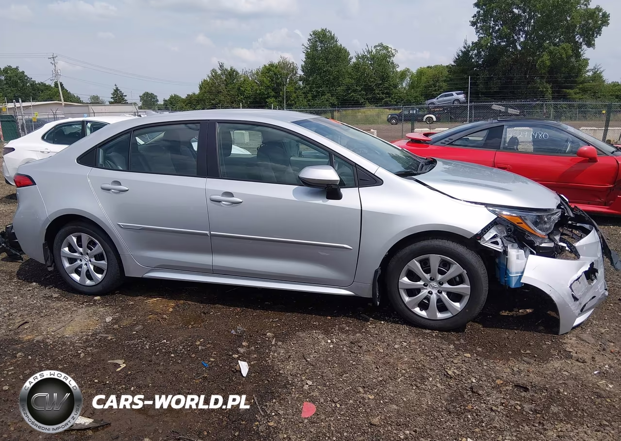 2026 Toyota Corolla Le VIN:5YFB4MDE8TP372965 - 14