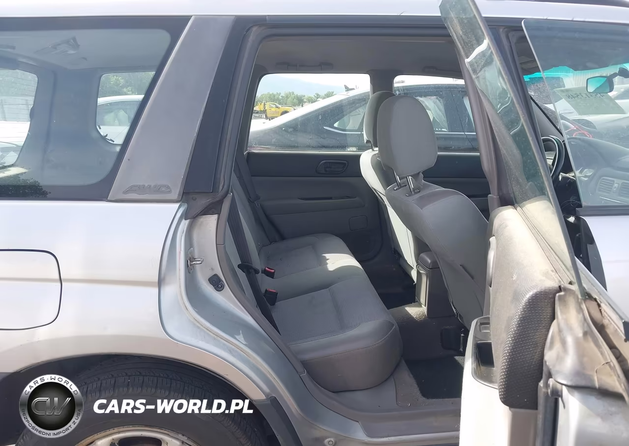 2004 Subaru Forester 2.5X VIN:JF1SG63694H762957 - 8