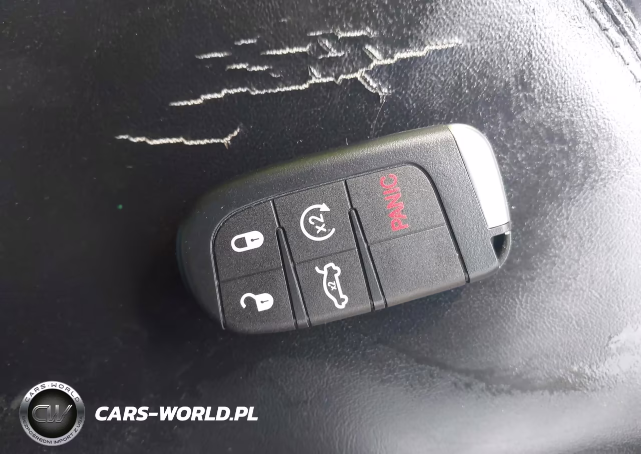 2021 Dodge Challenger Sxt VIN:2C3CDZAG0MH564044 - 11