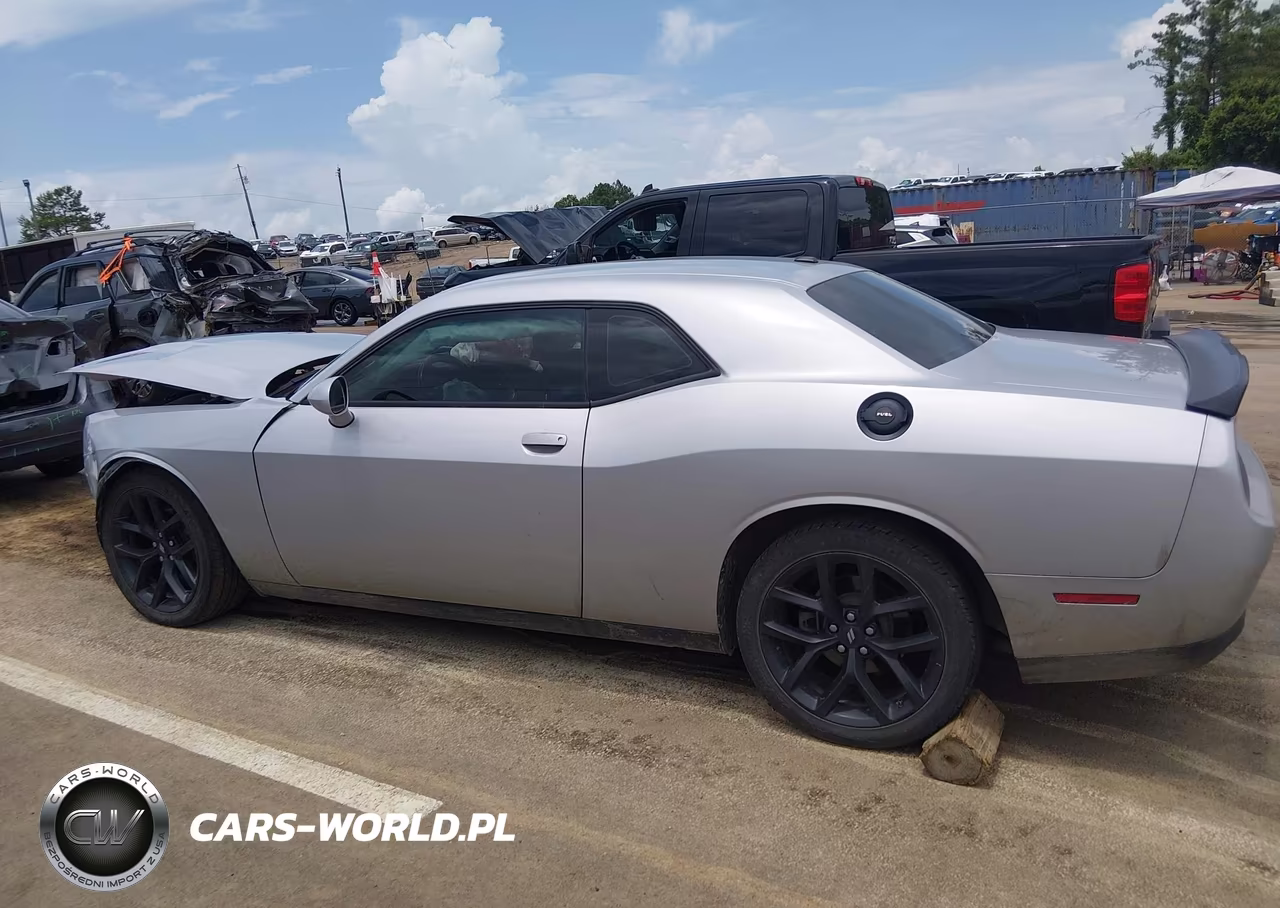 2021 Dodge Challenger Sxt VIN:2C3CDZAG0MH564044 - 15