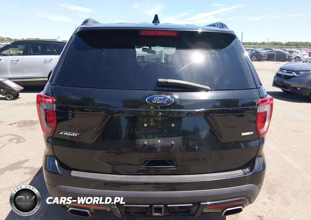 2016 Ford Explorer Sport VIN:1FM5K8GT0GGB82987 - 16