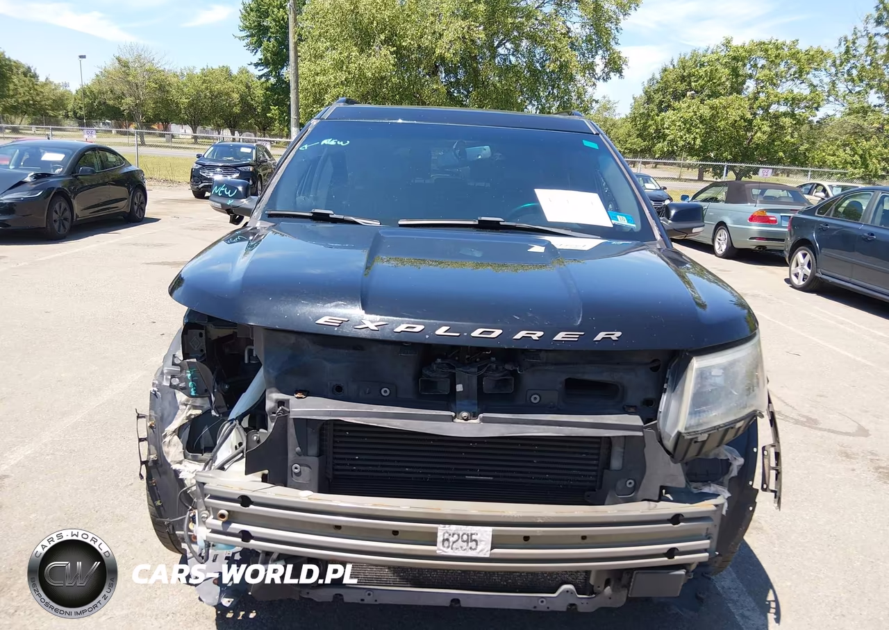 2016 Ford Explorer Sport VIN:1FM5K8GT0GGB82987 - 6