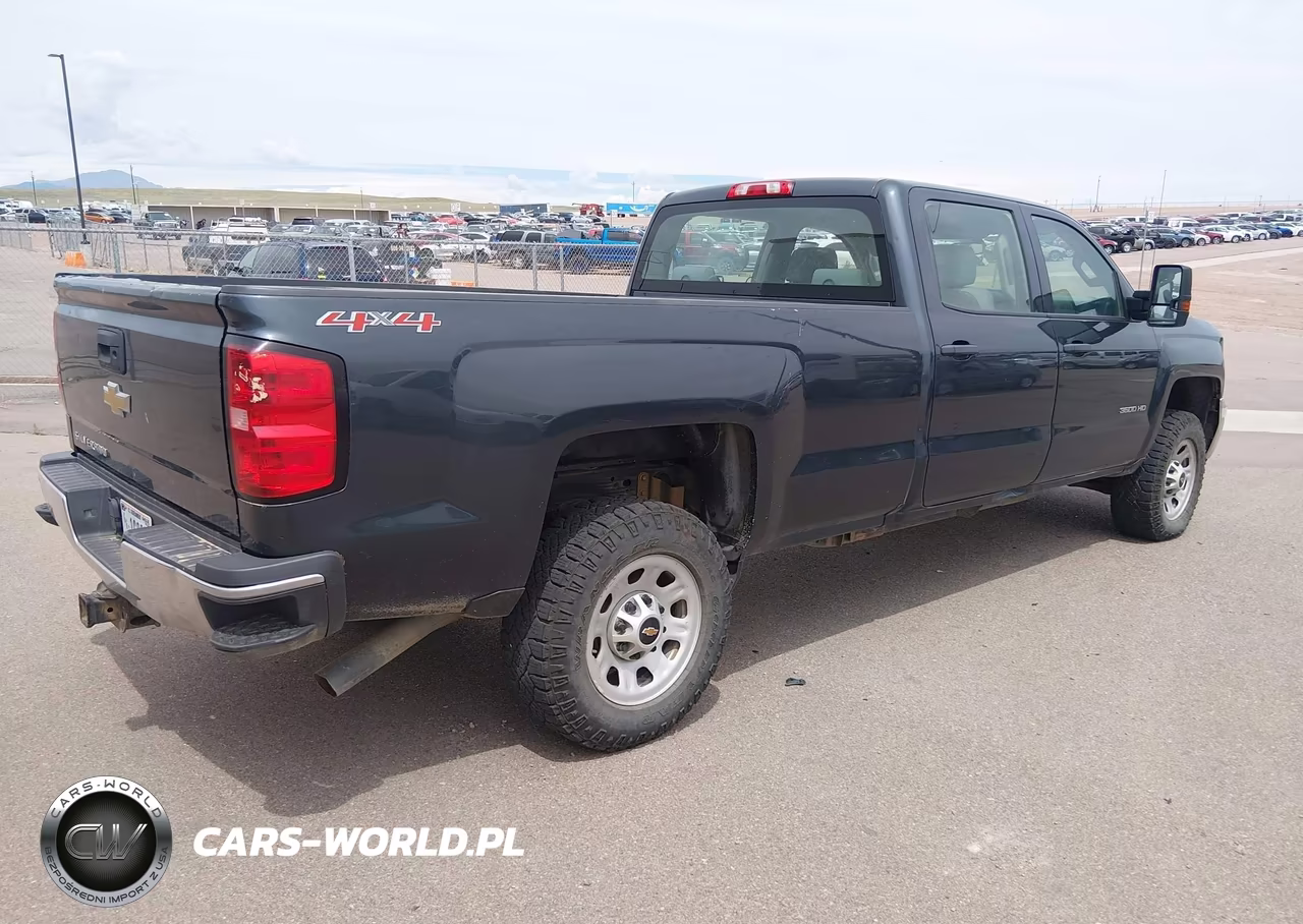 2017 Chevrolet Silverado 3500Hd Wt VIN:1GC4KYCG2HF197054 - 4