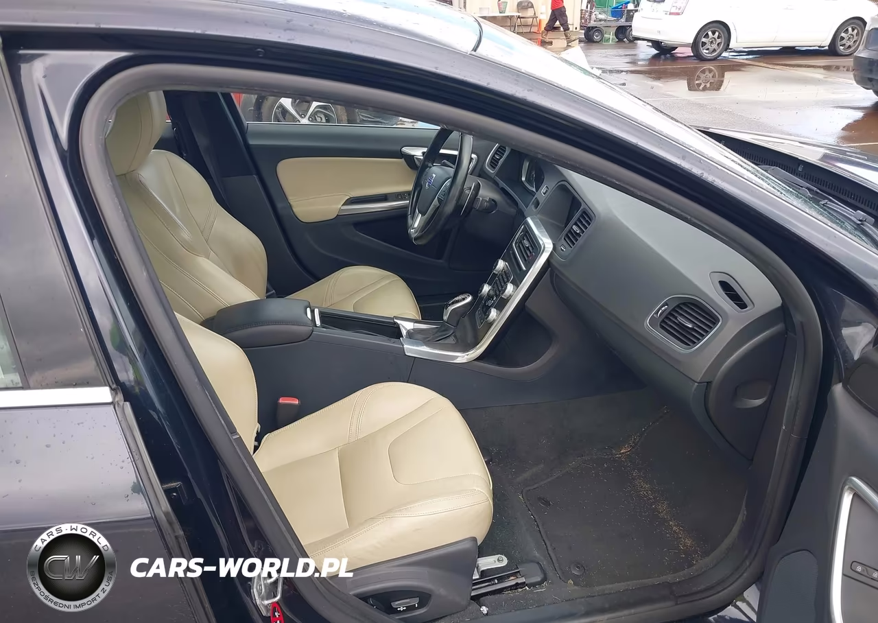 2016 Volvo S60 T5 Drive-E Premier VIN:YV126MFK8G2392824 - 5
