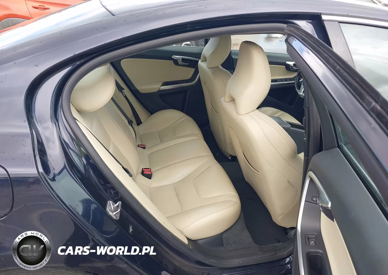 2016 Volvo S60 T5 Drive-E Premier VIN:YV126MFK8G2392824 - 8