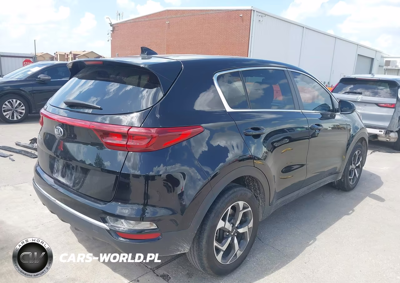 2021 Kia Sportage Lx VIN:KNDPM3AC1M7876599 - 4