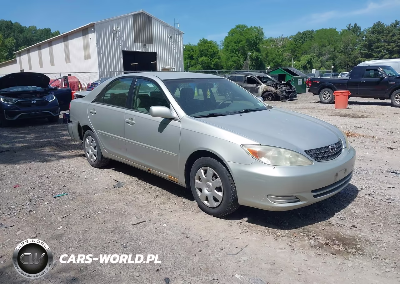 2003 Toyota Camry Le – zdjęcie 1 z 13