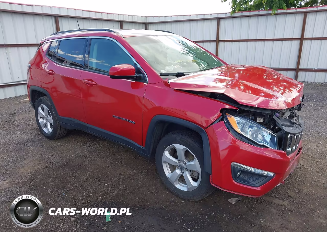 2019 Jeep Compass Latitude 4X4 – zdjęcie 1 z 17