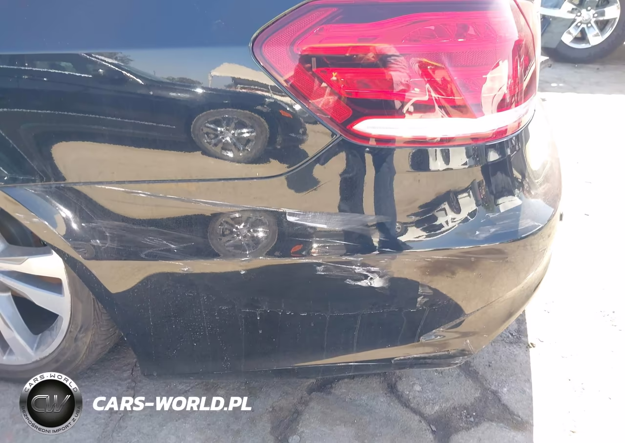 2015 Mercedes-Benz E 350 VIN:WDDHF5KB3FB094990 - 21