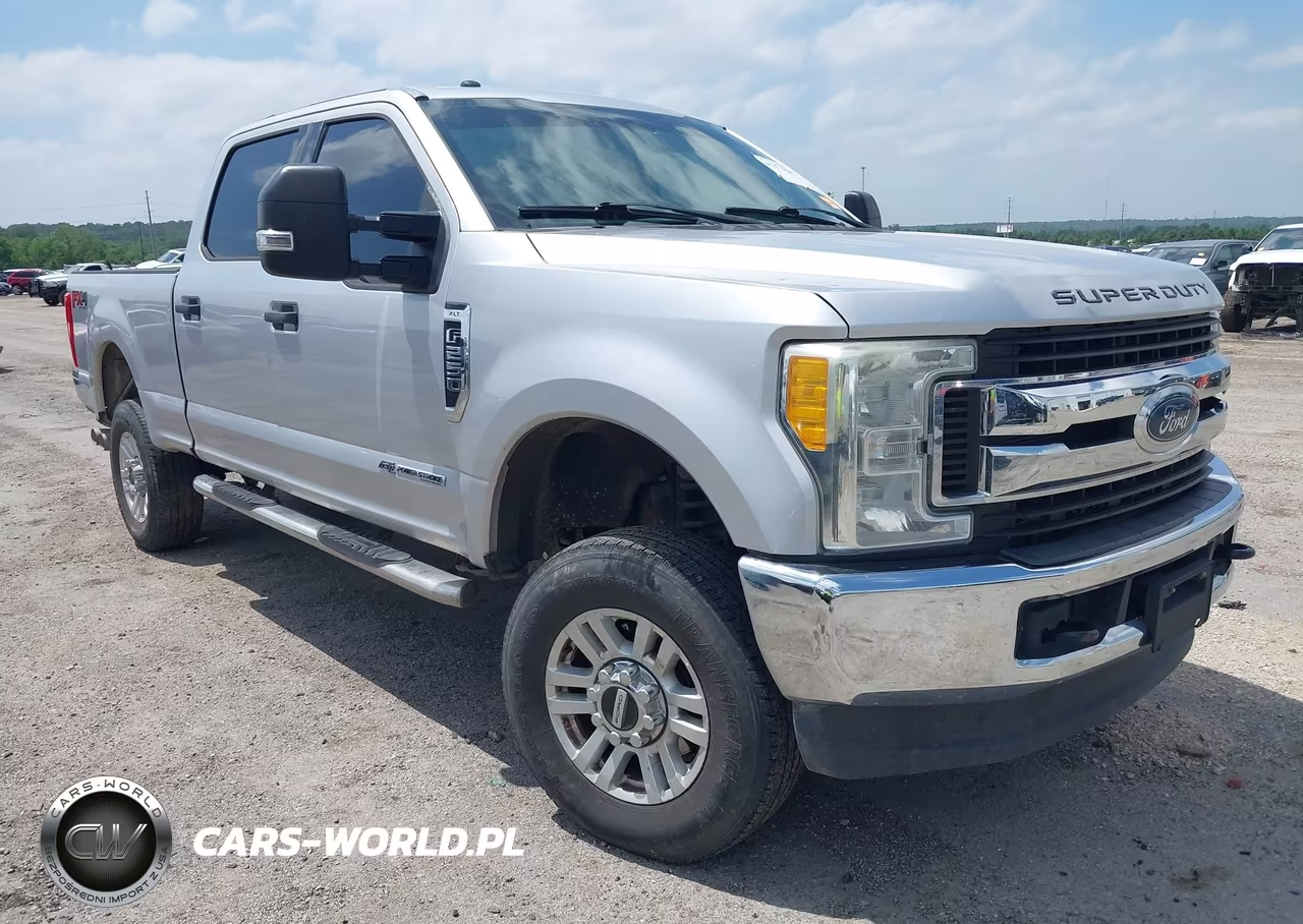 2017 Ford F-250 Xlt – zdjęcie 1 z 11