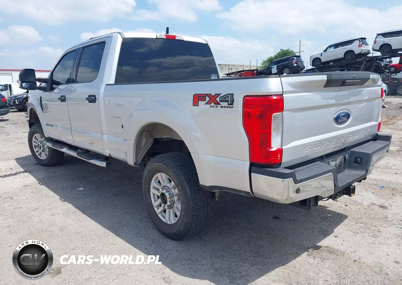 2017 Ford F-250 Xlt VIN:1FT7W2BT1HEB40394 - 3