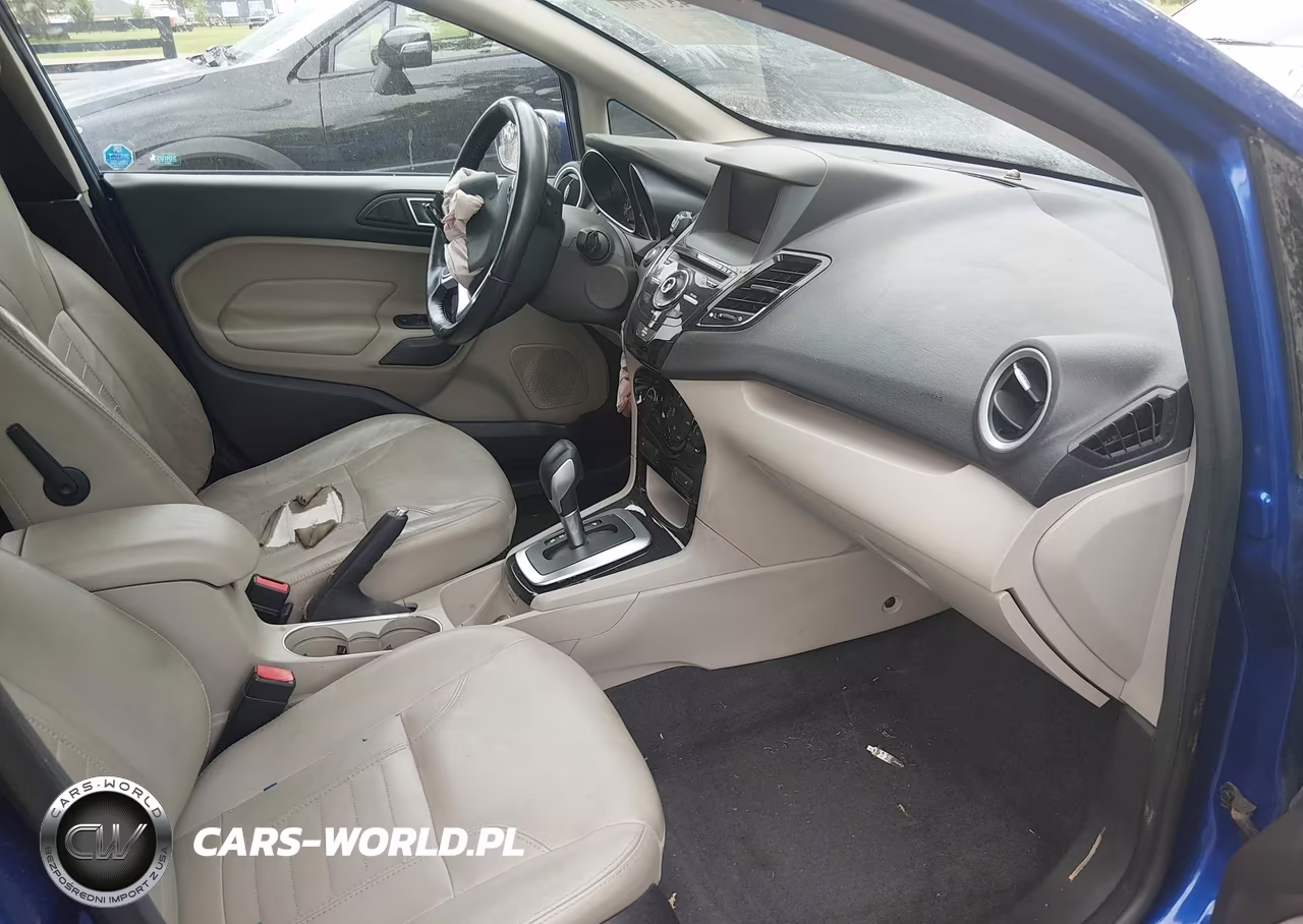 2015 Ford Fiesta Titanium VIN:3FADP4FJ4FM166814 - 5
