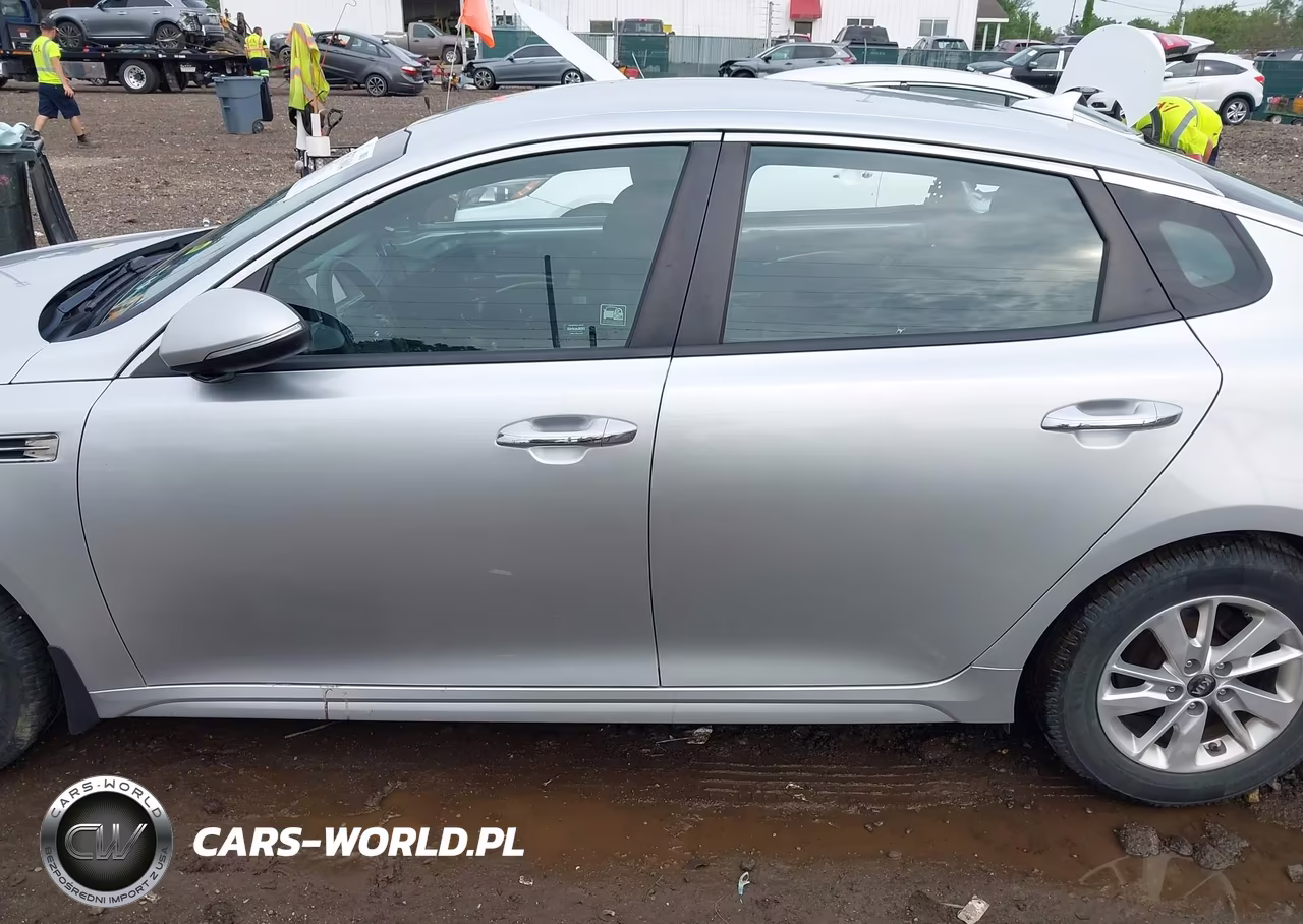 2018 Kia Optima Lx VIN:5XXGT4L33JG195742 - 15