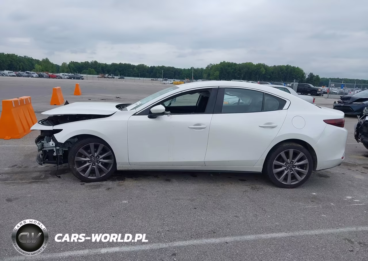 2019 Mazda Mazda3 Select Package VIN:JM1BPBAM2K1139321 - 14