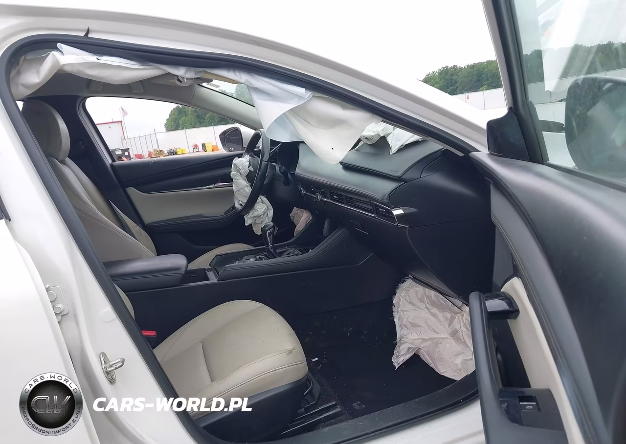 2019 Mazda Mazda3 Select Package VIN:JM1BPBAM2K1139321 - 5
