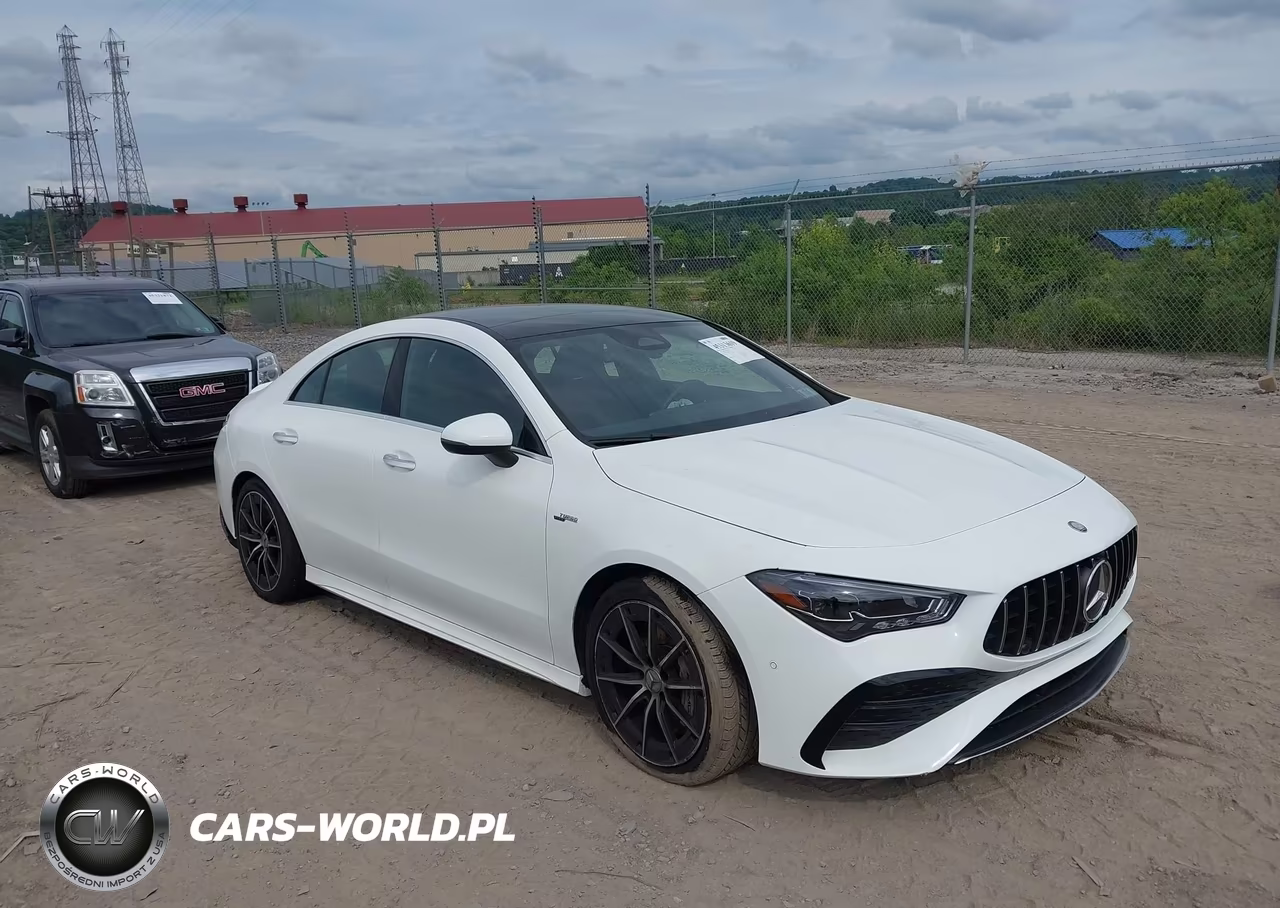 2025 Mercedes-Benz Amg Cla 35 4Matic – zdjęcie 1 z 17