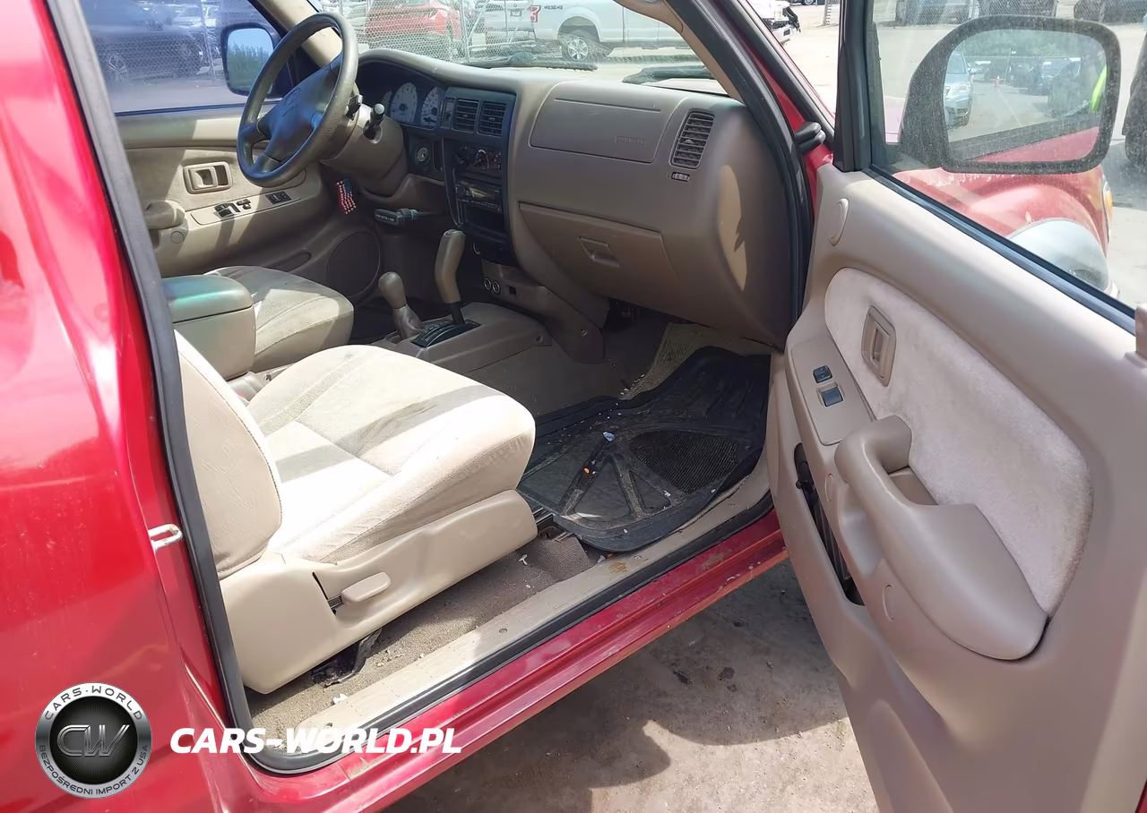2001 Toyota Tacoma Base V6 VIN:5TEWN72NX1Z817457 - 5