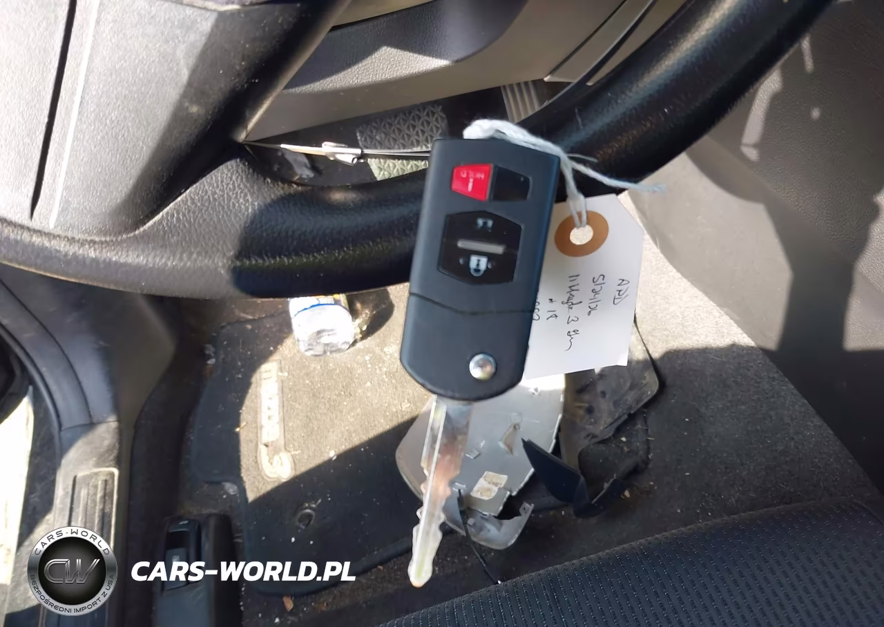 2011 Mazda Mazda3 I Touring VIN:JM1BL1VG5B1411435 - 11