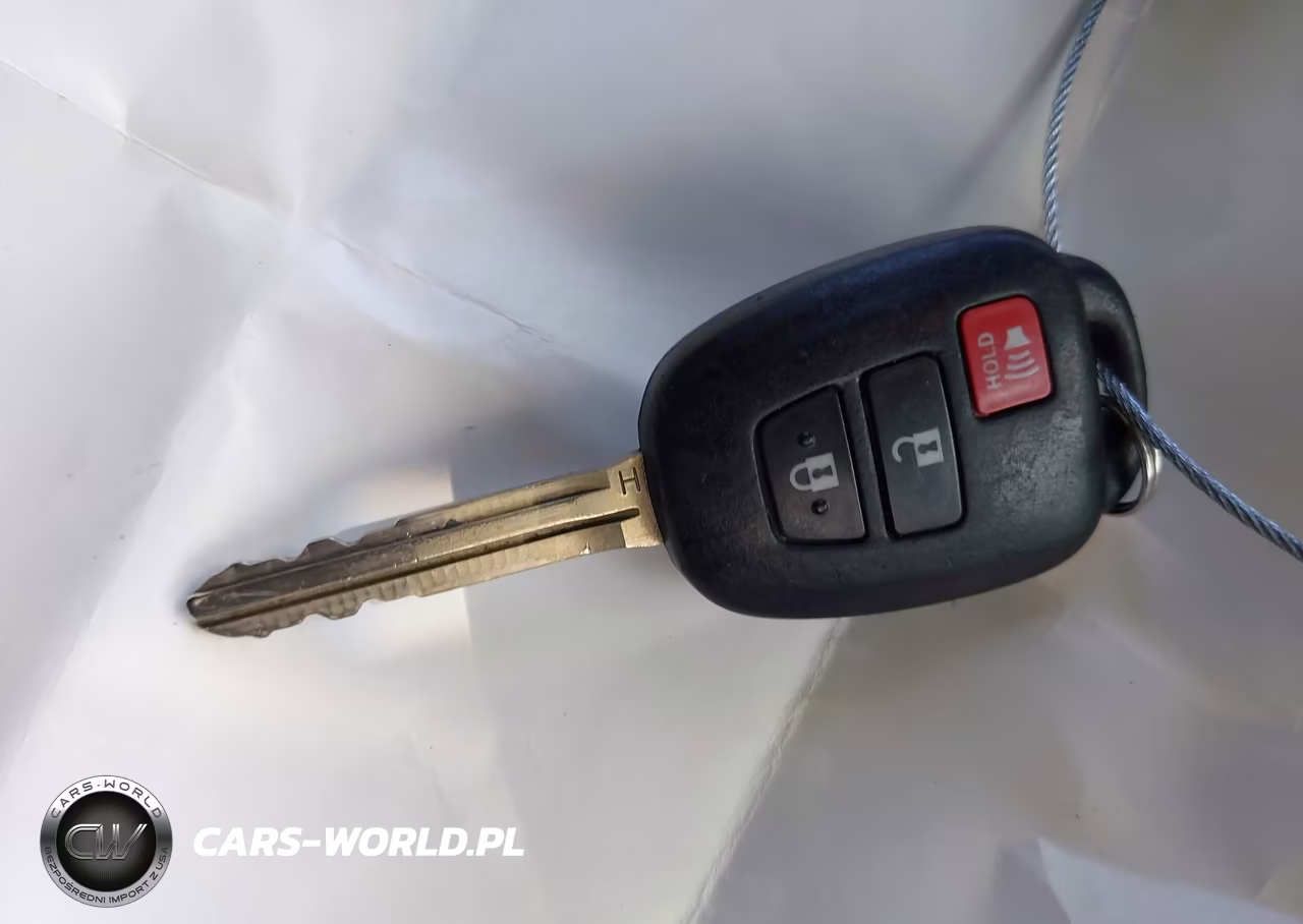 2017 Toyota Rav4 Xle VIN:2T3RFREV1HW584222 - 11