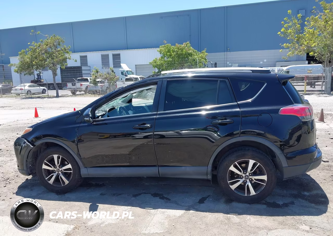2017 Toyota Rav4 Xle VIN:2T3RFREV1HW584222 - 14